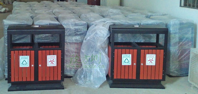 社區(qū)戶(hù)外鋼木分類(lèi)垃圾桶工廠批量生產(chǎn)圖