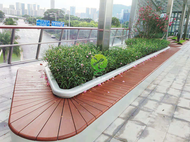 不銹鋼花池坐凳美化深圳前?？缃止珗@G9天橋城市戶外景觀